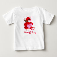 Urso vermelho brilhante, borboleta e camiseta AMOR