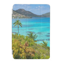 Capa de mar com praia, onda de Excelente e caixa d