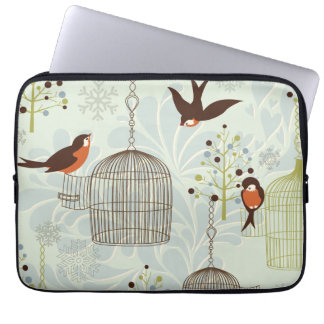 Para Notebook Bullfinches na Capa dos eletrônicos do jardim do