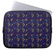 Uma capa de laptop com um padrão geométrico vibran