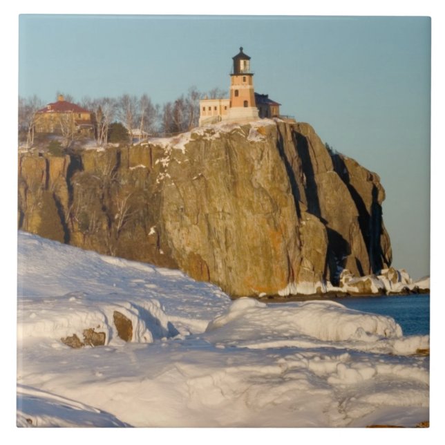 Parque Estadual Farol Split Rock no Lago (Frente)