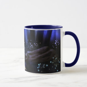 Parte inferior da caneca de café feericamente da