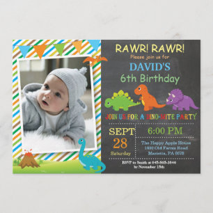 Partido de Dino do convite do aniversário do