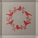 Pássaro Escandinavo Moderno e Wreath Rosehip<br><div class="desc">Design de corta-corta-coroa rosa. Vermelho festivo num fundo neutro, </div>