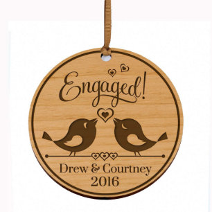 Pássaros Amarrados Engravidados Envolvidos Em Orna