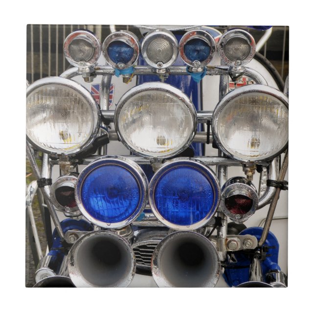 PATINETE MOTOR (Frente)