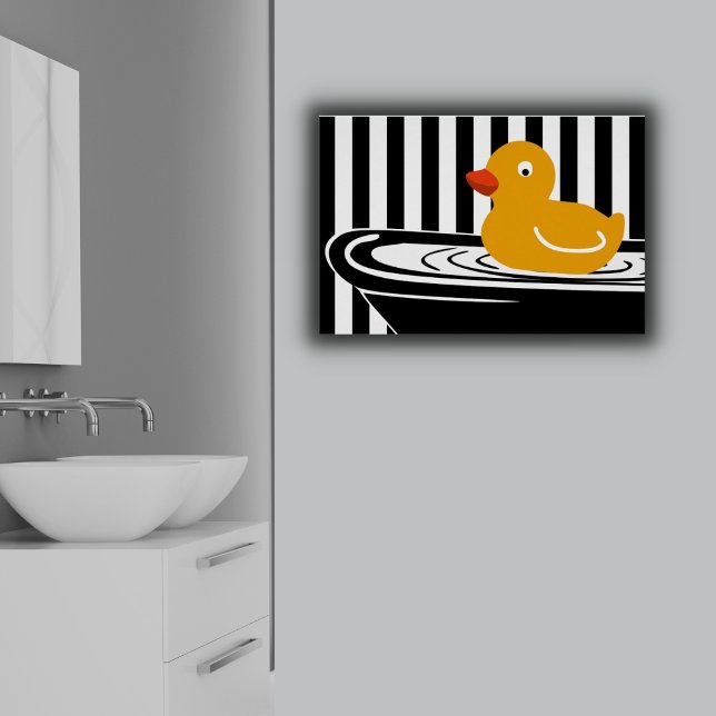 Pato Amarelo Nadando Na Poster Da Banheira (Yellow Duck Swimming In The Bathtub Poster)