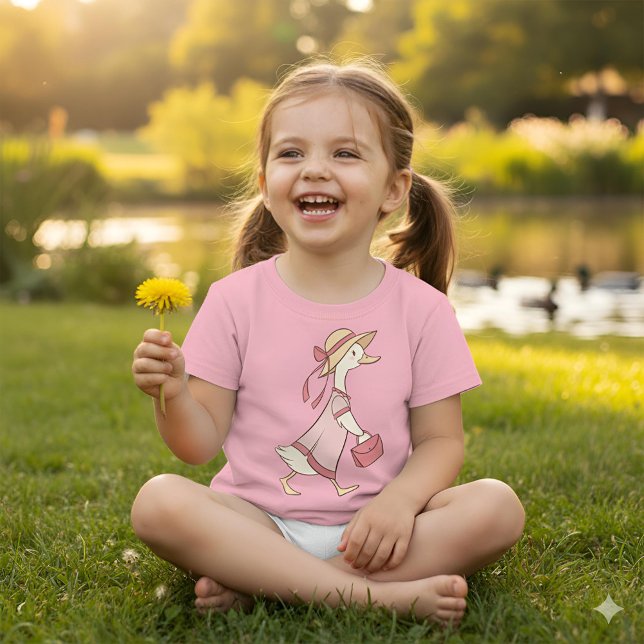 Pato Bonito na Camisa de Vestido Rosa (Criador carregado)