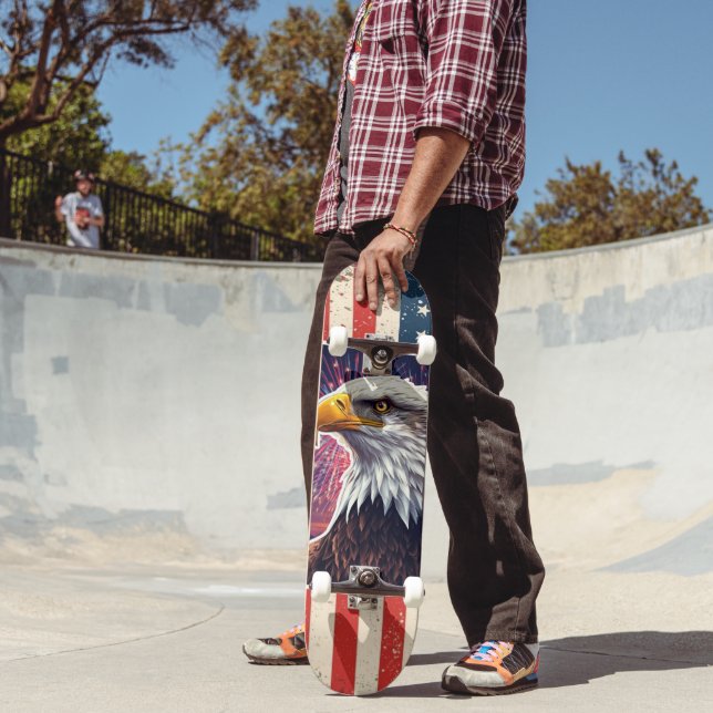 Patriotic Bald Eagle American Flag Skateboard Deck (Ao ar livre 2)