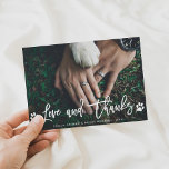 Paw imprime Obrigados e amor | Obrigado Cartão com<br><div class="desc">White Love and Obrigado Script Paw imprime o Cartões de agradecimentos de fotos com o Impressão Beige Kraft Paper no verso. Perfeito para casamentos,  aniversários,  graduações e outros eventos.</div>