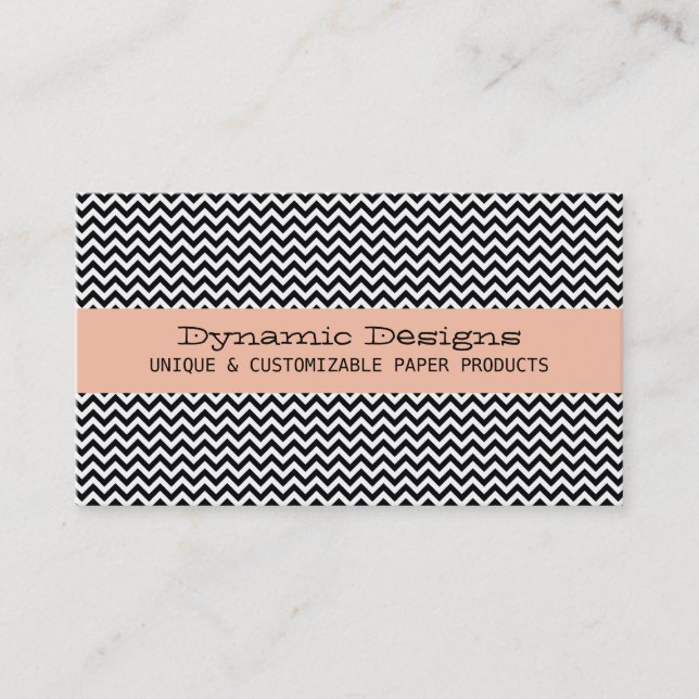 Peach Modern Chevron Cartão de visita (Frente)