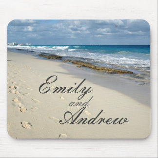 Pegadas no mousepad da praia