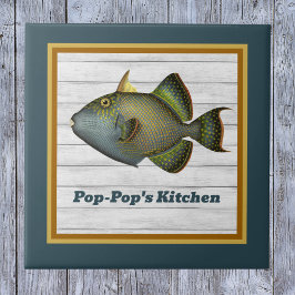 Peixe-boia no Dourado profundo e laranja com nome