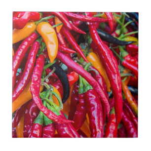 Peppers Quentes No Mercado De Agricultores Em Madi