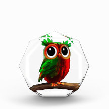 Pequena Coruja Vermelha e Verde