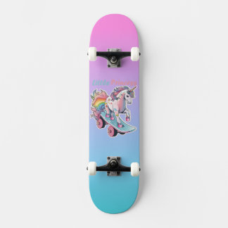 Pequena princesa de skate