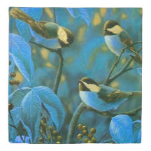 Pequenas aves amarelas azuis