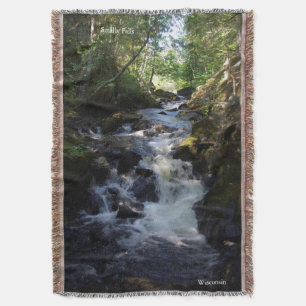 Pequenas quedas jogam cobertor