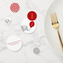 Pequeno Elefante com Balão Aniversário