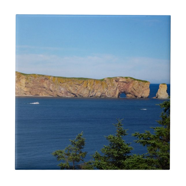 Percé Rock in the Gulf of the St. Lawrence (Frente)