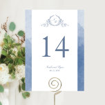 Personalizado, Casamento Azul Dusty Monograma Chic<br><div class="desc">Ajude seus convidados a encontrar sua mesa com este elegante número de tabela monograma. Cartões duplos. Espaço livre ao redor lhe dá a liberdade de usar um mesa ou quadro. Design com um monograma botânico desenhado à mão, atraente, em matizes azuis poeirentos e bordas de lavagem com aquarelas numa bela...</div>