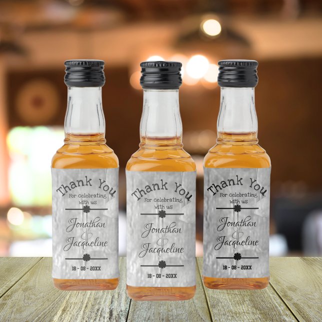 Personalize Obrigado Por Celebrar Conosco Mini (Personalized 'Thank You For Celebrating With Us' - Mini Liquor Bottle Labels.)