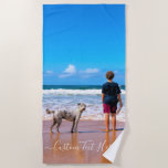Personalize sua Toalha de praia de fotos favorita<br><div class="desc">Toalhas personalizadas de praia de fotos e texto - seu próprio Design - Família personalizada / Amigos ou presentes pessoais - Adicione sua foto e texto - Redimensione e mova ou remova e adicione elementos / texto com a ferramenta Personalização! Escolha fonte / tamanho / cor! Boa Sorte - Seja...</div>