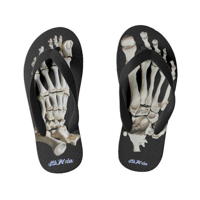 pés ossos calçados de praia sandálias (Pé da cama)