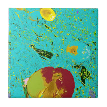 Pêssego Sapo Pato e Design Surreal de Peixe