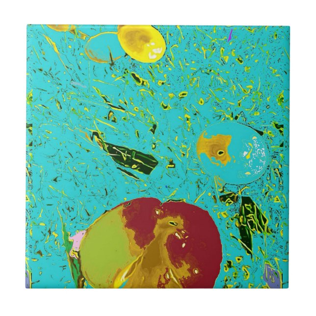 Pêssego Sapo Pato e Design Surreal de Peixe (Frente)