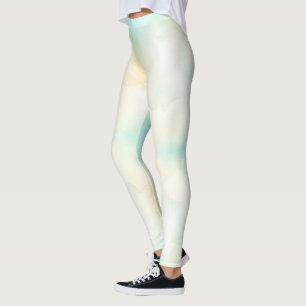 Pessoa vestindo leggings com um gradiente claro
