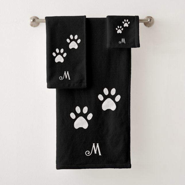 Pet Paws e Monograma no Conjunto de Torres Pretas (Insitu)
