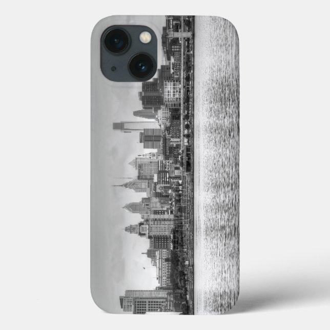 Philadelphia skyline in black and white (Verso)