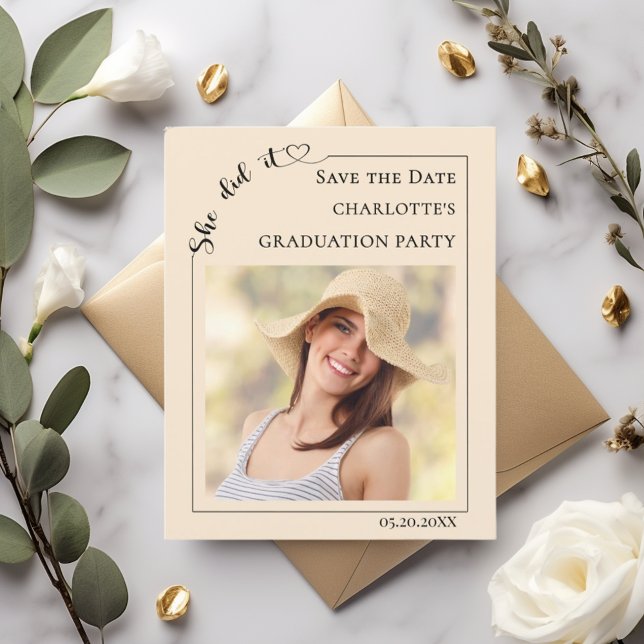 Photo Champagne Graduation Save the Date Card (Criador carregado)