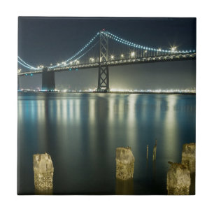 Pilhas ao longo do Embarcadero, San Francisco