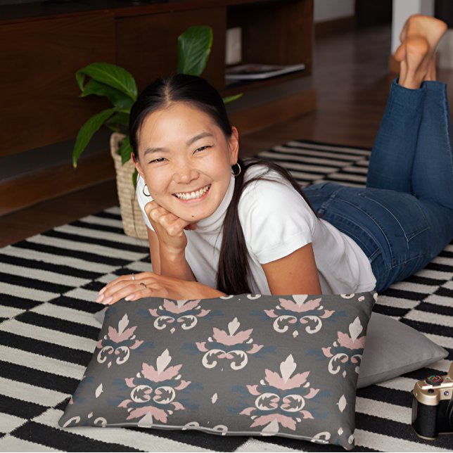 Piloto de Elegância Floral da Cinza Escura (Criador carregado)