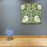 Pimpernel Floral William Morris Canvas<br><div class="desc">Uma canvas de arte com um padrão de wallpaper do artista britânico William Morris (1834-1896),  Pimpernel (1876). Bolhas brancas com folhas verdes e flores amarelas de pâncreas.</div>
