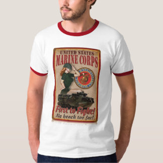 Pin acima da camisa do Corpo do Marines