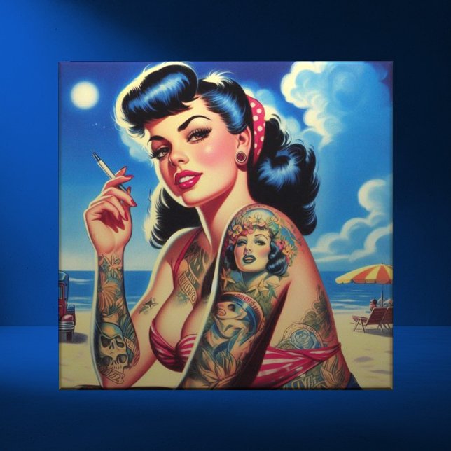 Pin-up de Verão Bikini Tatuado por Retro (Criador carregado)