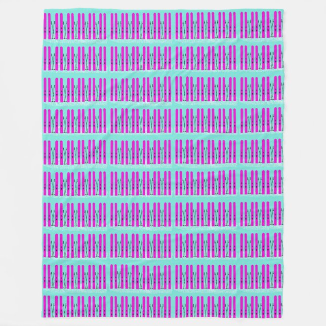 Pincéis roxos brilhantes sobre cobertor azul (Frente)