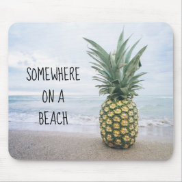 Pineapple de mousepad em alguma praia