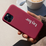 Pink Simples Moderno e Minimalista Personalizado<br><div class="desc">Apresentando nossa Capa de telefone personalizada rosa simples e minimalista moderna, um acessório chic que combina perfeitamente a sofisticação clássica com o estilo contemporâneo. Elevem seu aparelho com essa capa de telefone monográfica personalizada, meticulosamente desenhada para atender ao gosto discerniente daqueles que apreciam a fusão perfeita da elegância eterno e...</div>