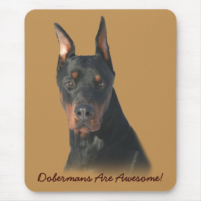 Pinscher Mousepad impressionante do Doberman (Frente)