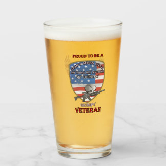Pint Orgulhoso por Ser um Veterano Mal-Humorado Copo de