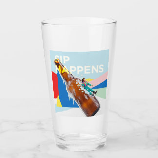 Pint Um copo de bebida divertido “Sip Happens”