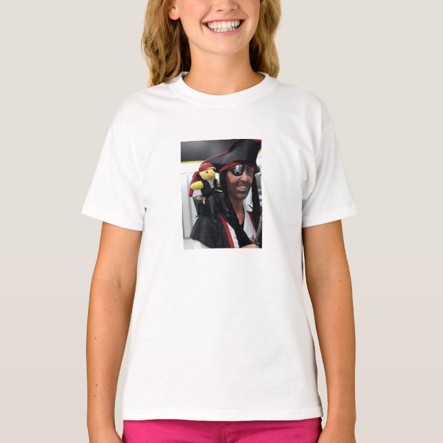 Piratas não precisam de camiseta de papagaios (Frente)