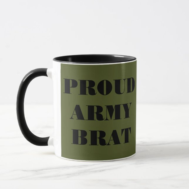 Pirralho orgulhoso do exército da caneca (Esquerda)
