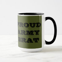 Pirralho orgulhoso do exército da caneca