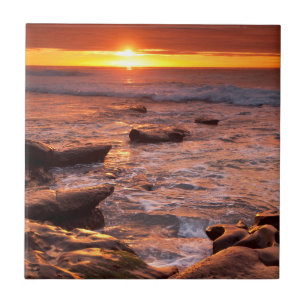 Piscinas de maré ao pôr do sol, Califórnia