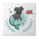 Pitbull da sereia<br><div class="desc">Esta é uma ilustração do vetor de um pitbull da sereia e de seu amigo pequeno dos peixes. O cão da sereia tem uma coroa da estrela em sua cabeça. Há uma grinalda da alga na parte inferior.</div>